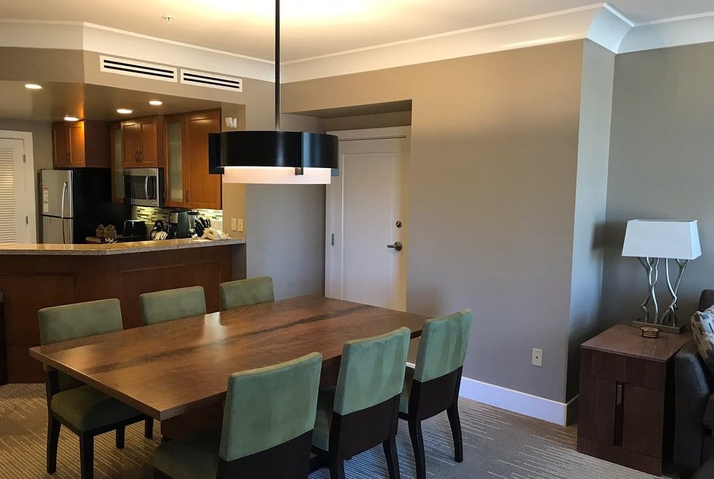 Marriott’s Canyon Villas At Desert Ridge Living