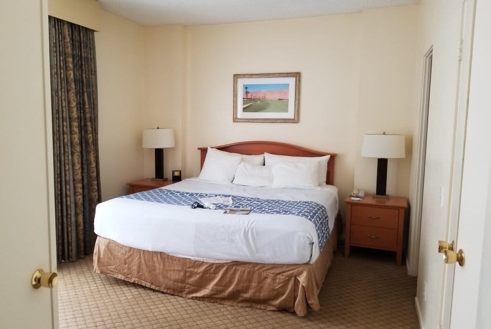 Vista Mirage Resort Bedroom