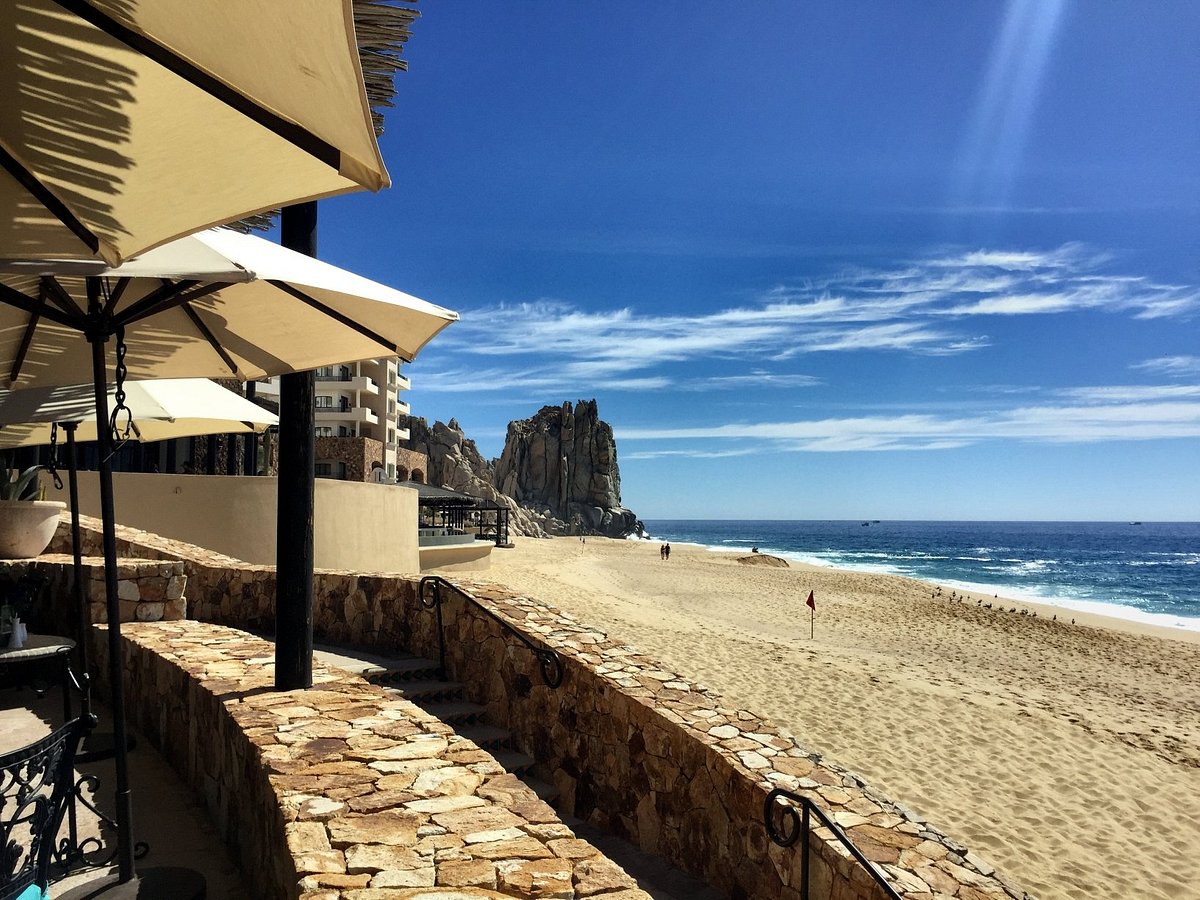 Grand Solmar Land's End Resort & Spa beach