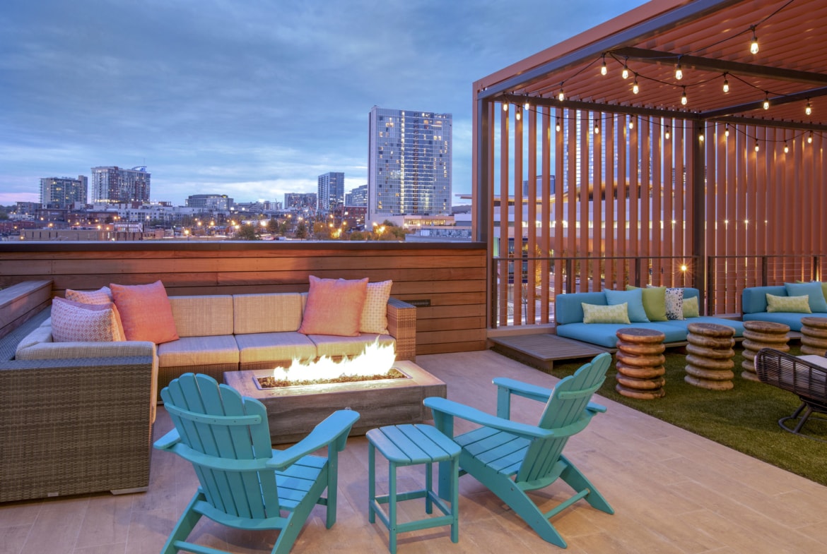 Margaritaville Vacation Club by Wyndham - Nashville Rooftop Deck Fire pit