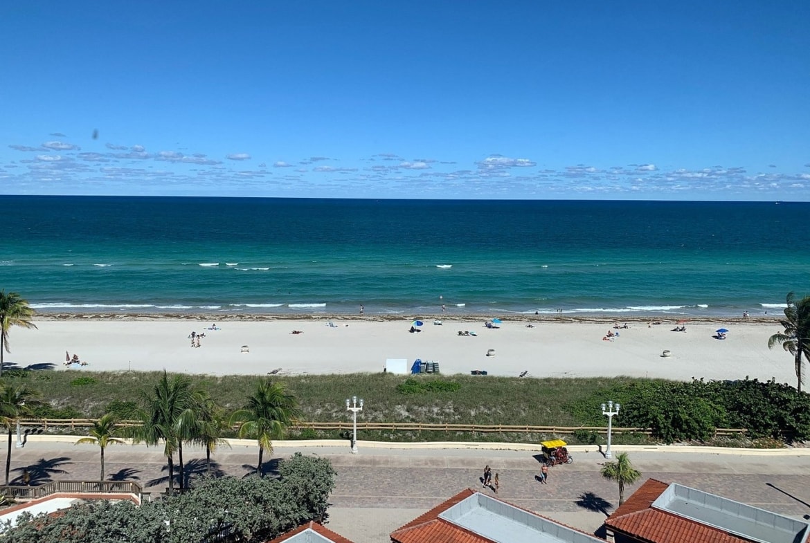 Hollywood Beach Tower ocean view